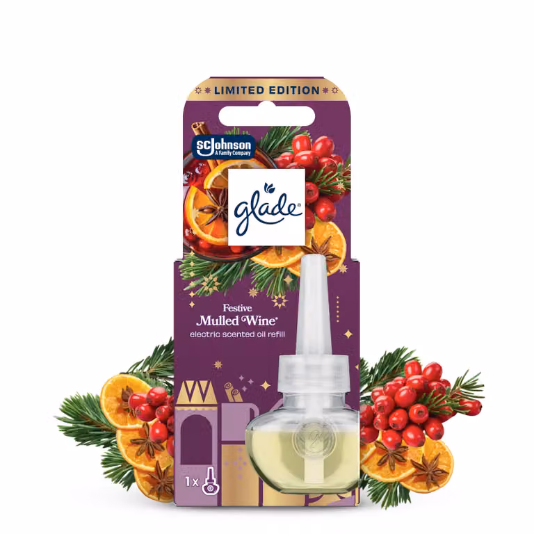 Świąteczny zimowy Glade® Electric scented oil - Mulled Wine, zapas do elektrycznego odświeżacza powietrza 20 ml