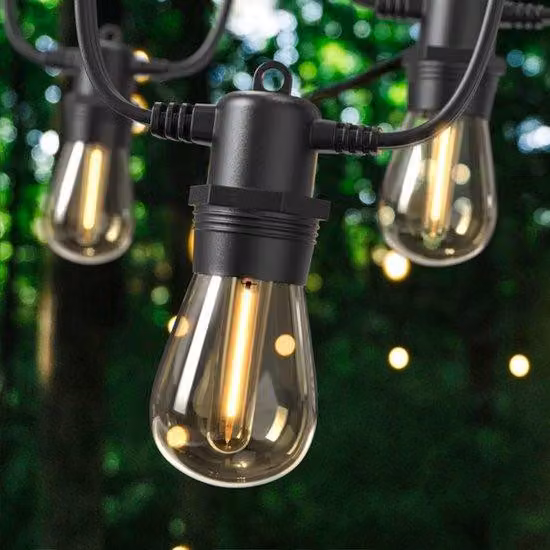31 metrów, 102 lampki LED, dekoracyjne światełka zewnętrzne, IP65, wodoodporne. Łańcuch świetlny z możliwością rozbudowy o 30+2 żarówki LED typu S14, idealny do dekoracji ogrodu, tarasu, balkonu, przeznaczony do użytku zewnętrznego, światło ciepłej bieli