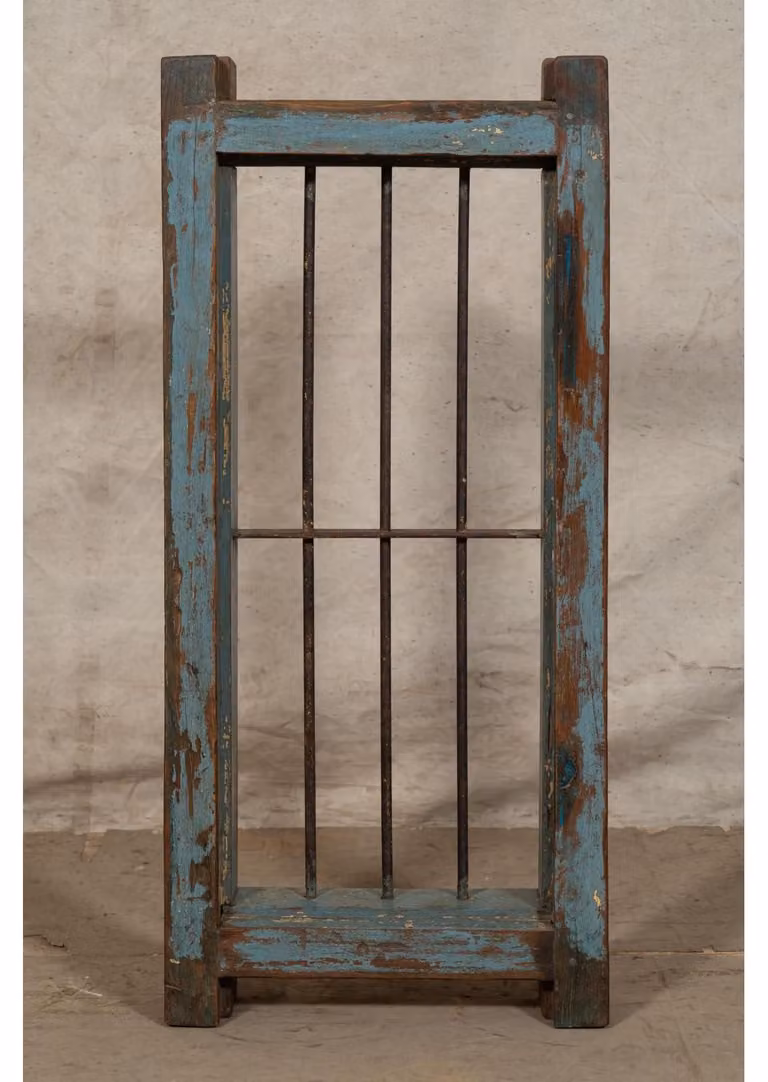 Stare okna z drewna tekowego, odrestaurowane, wymiary 47x12x103 cm, styl wiejski