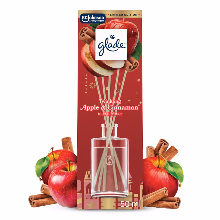 Świąteczny zimowy Glade® Reed Diffuser - Twinkling Apple & Cinnamon, odświeżacz powietrza pachnące patyczki 50 ml