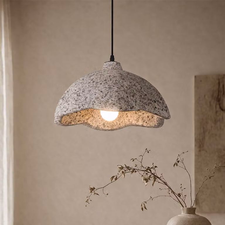 Lampa wisząca Milton & Oldbrook w stylu japandi, Ø 40 cm, Uzice, kolor piaskowy, imitacja kamienia