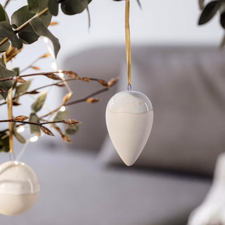 Winter Glow Ornament Tropfen 50 mm | like. by Villeroy & Boch