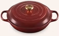 Brytfanna Le Creuset Signature wykonana z żeliwa emaliowanego w kolorze czerwonym