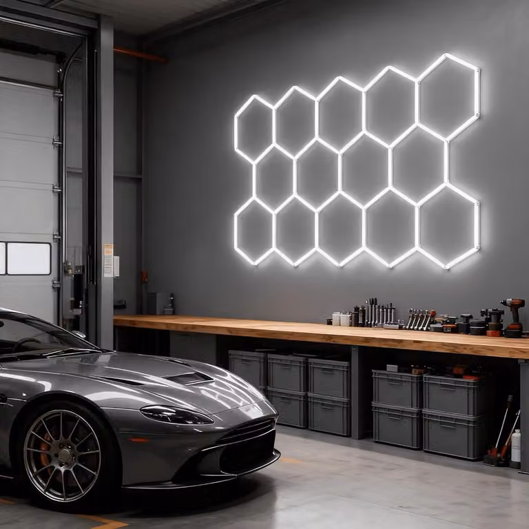 JOIEYOU LED Hexagon Lighting 6500K Energooszczędne lampy sufitowe Sześciokątny panel ścienny DIY Konfiguracja zwykłej lampy do siłowni, piwnicy, garaży, warsztatu, biura (14 Hex)