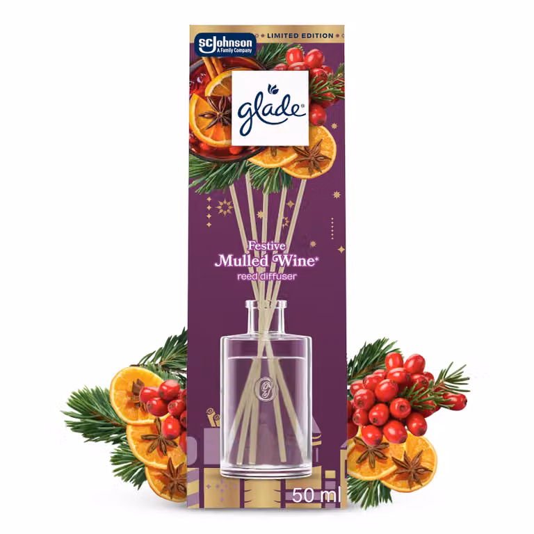Świąteczny zimowy Glade® Reed Diffuser - Mulled Wine, odświeżacz powietrza pachnące patyczki 50 ml