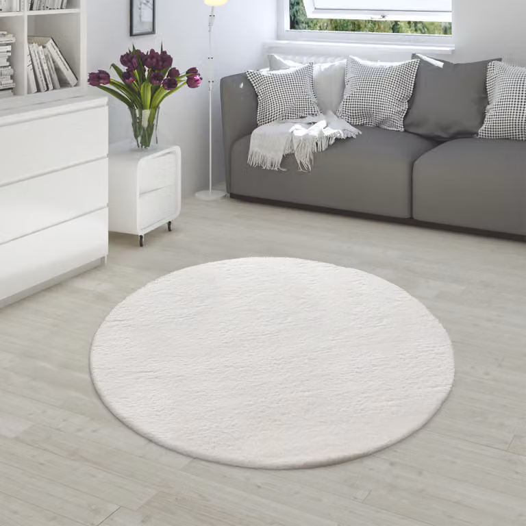 Okrągły dywanik futrzany Fluffy kremowy o średnicy 120 cm