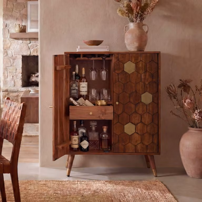 FineBuy, szafka barowa z litego drewna akacji, 75x96 cm, meble barowe z wzorem plastra miodu, domowa szafka barowa z drzwiczkami, szafka na wino, stojak na kieliszki, szafka na napoje, drewniana, ręcznie robiona